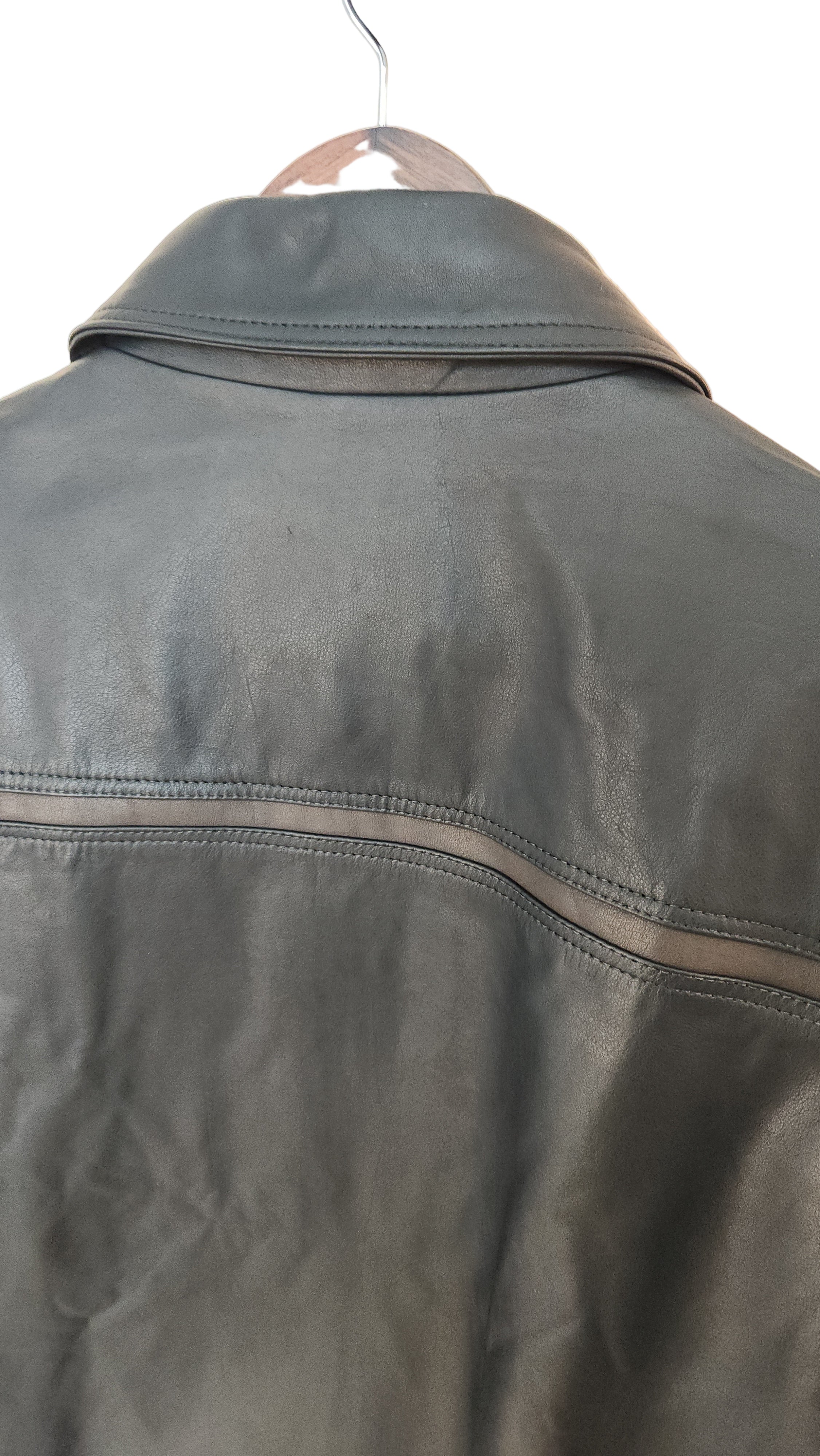 closeup of back of jacket