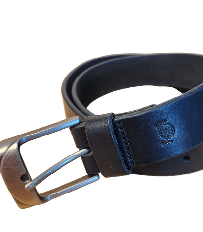 Black leather belt with silver buckle 