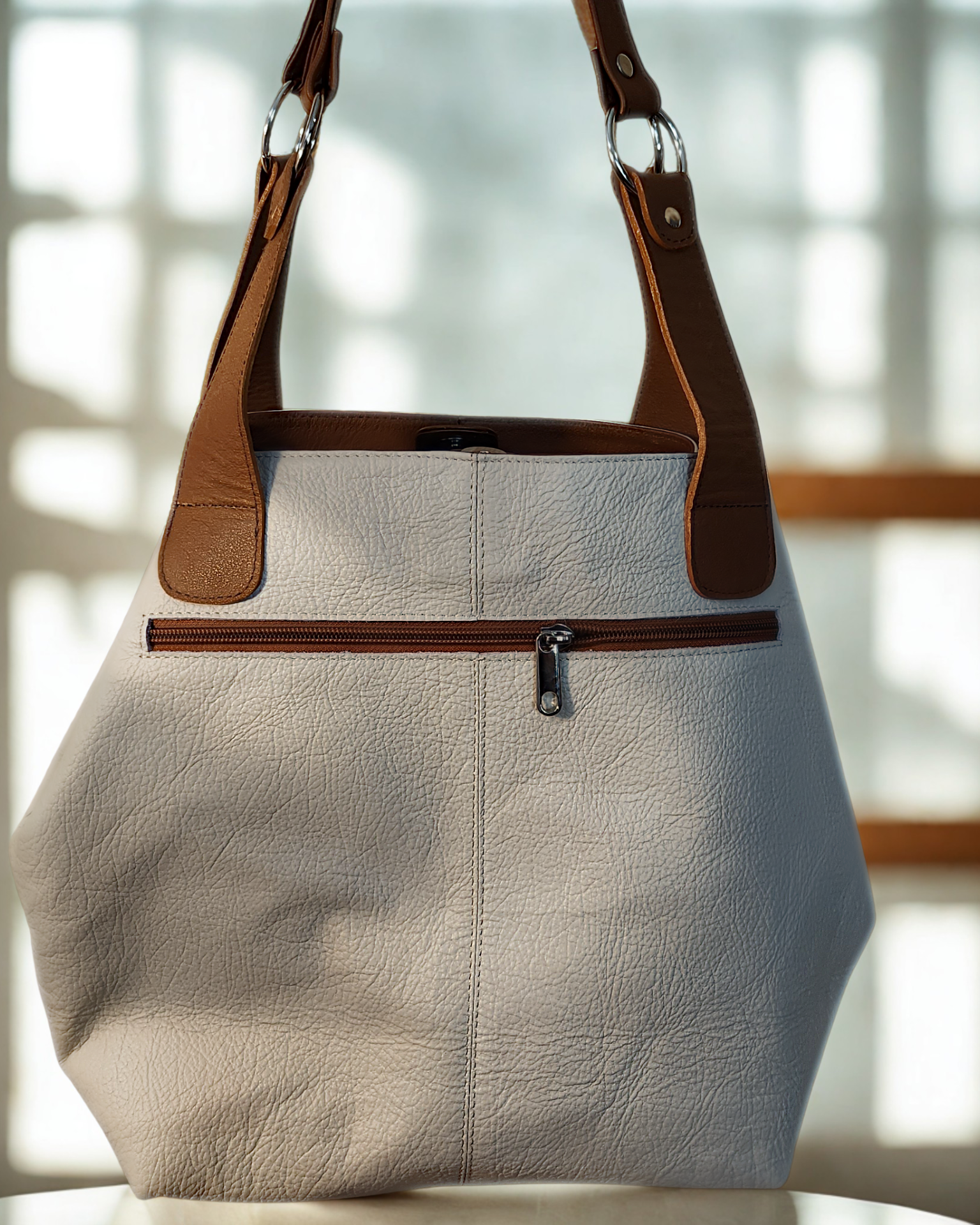 Leather purse, white with brown handles